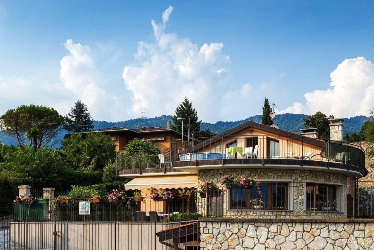 Il Sasso Bianco Bb Apartment Comerio Bagian luar foto